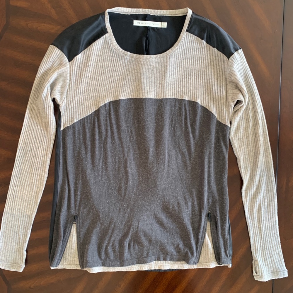 Blanc Noir long sleeve shirt